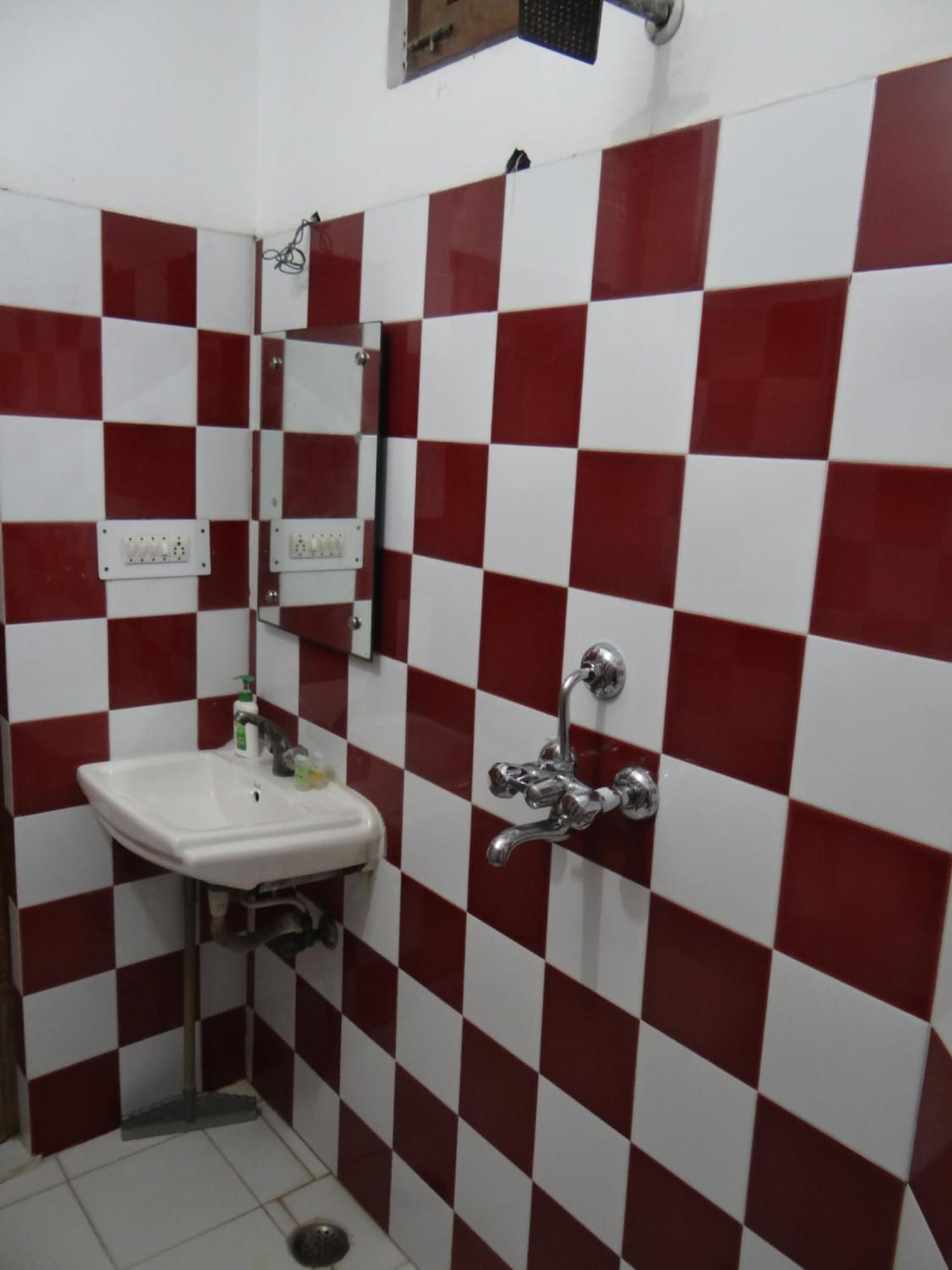 N Homestay Agra Tājganj Екстериор снимка
