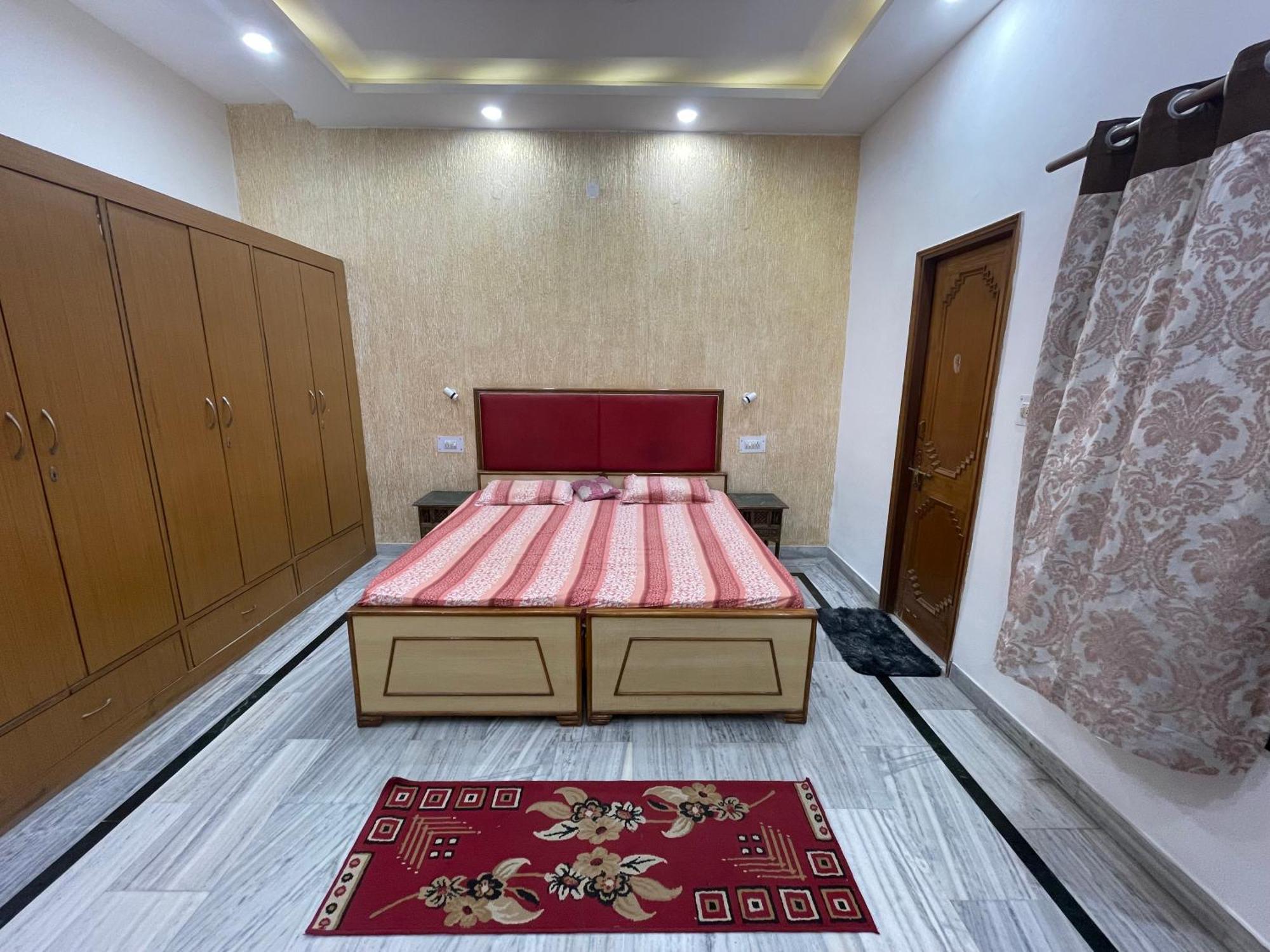 N Homestay Agra Tājganj Екстериор снимка