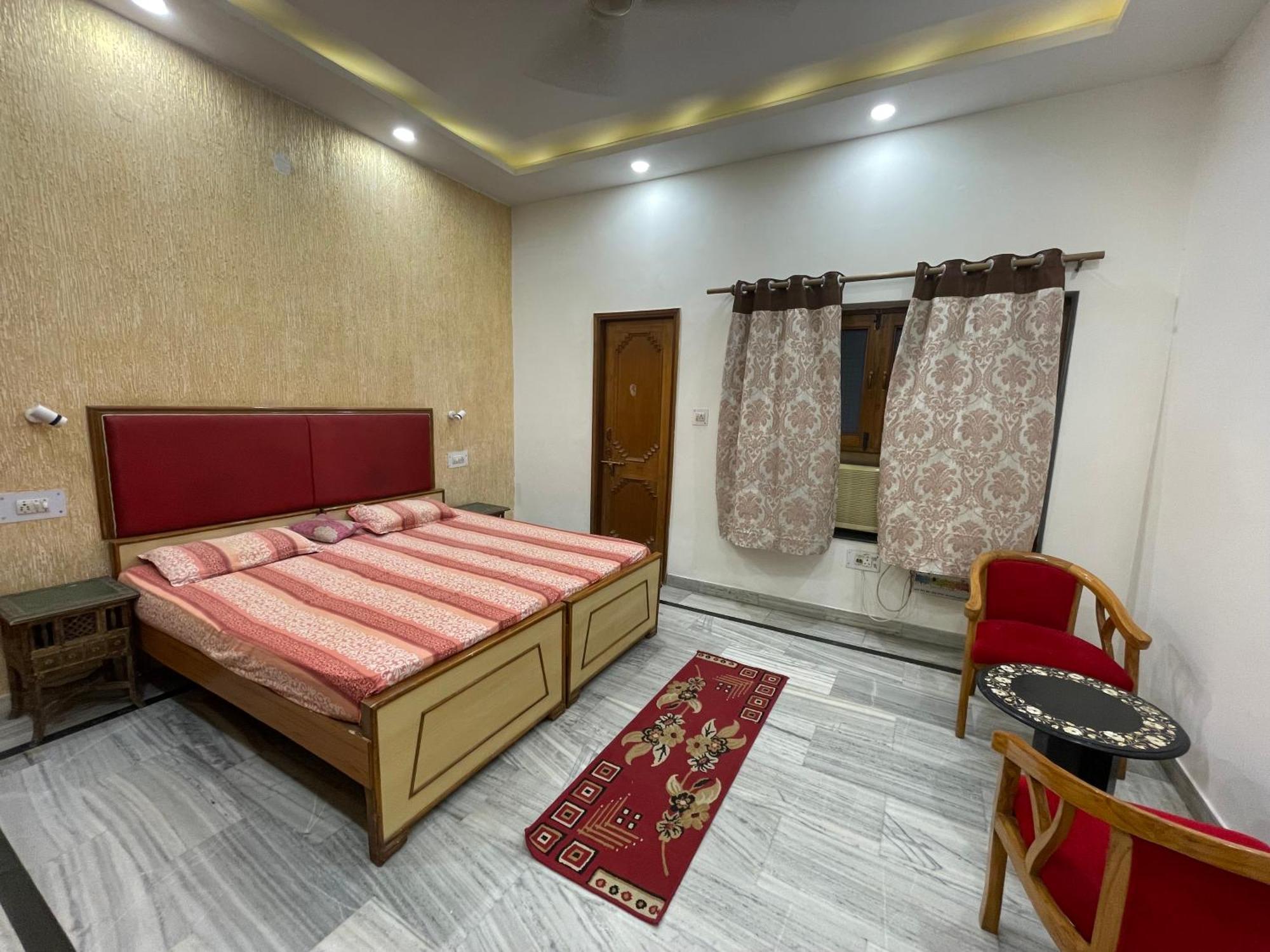 N Homestay Agra Tājganj Екстериор снимка