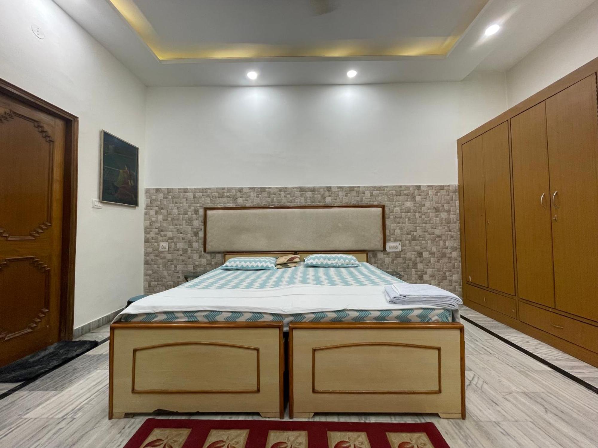 N Homestay Agra Tājganj Екстериор снимка