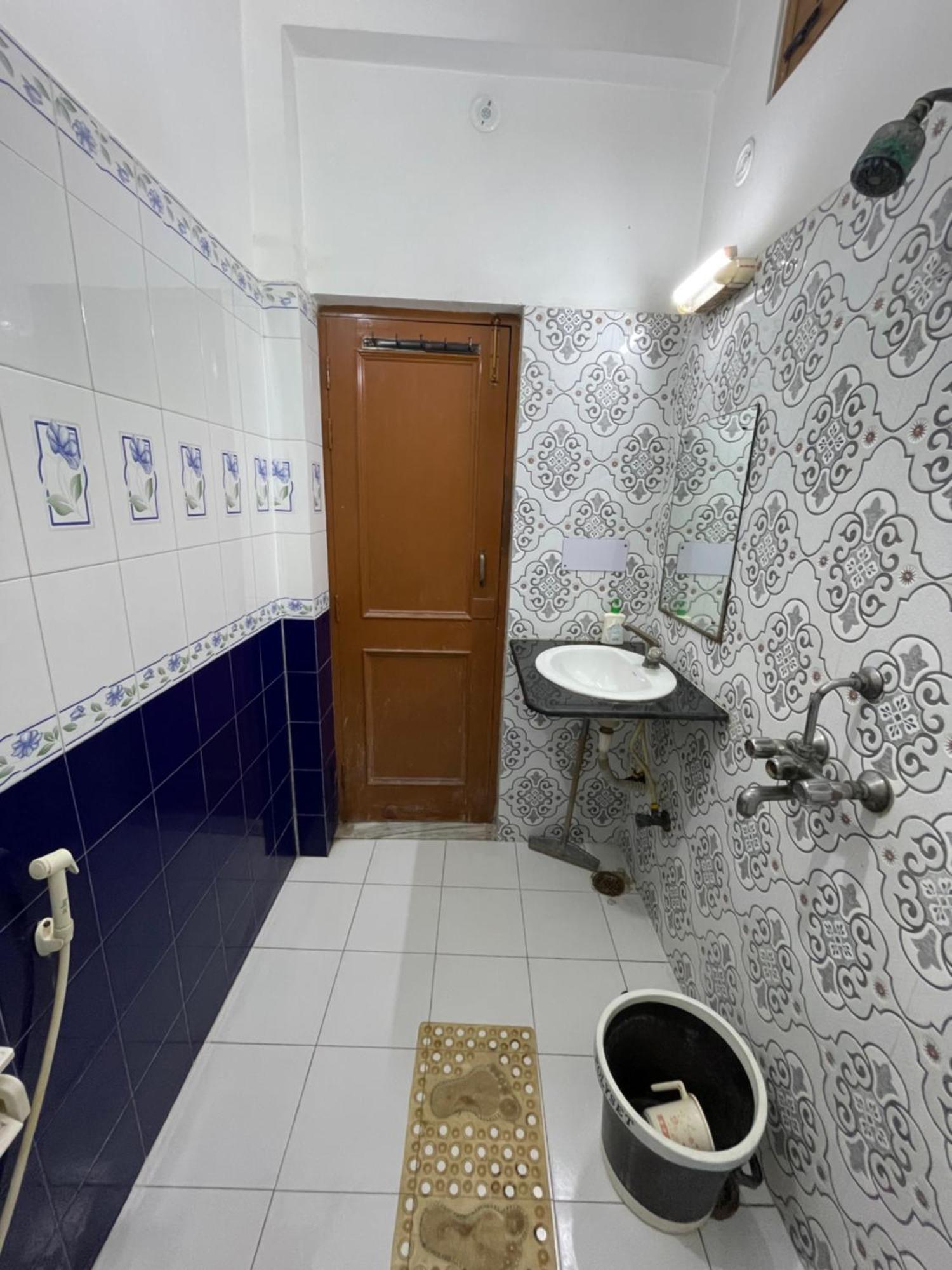 N Homestay Agra Tājganj Екстериор снимка