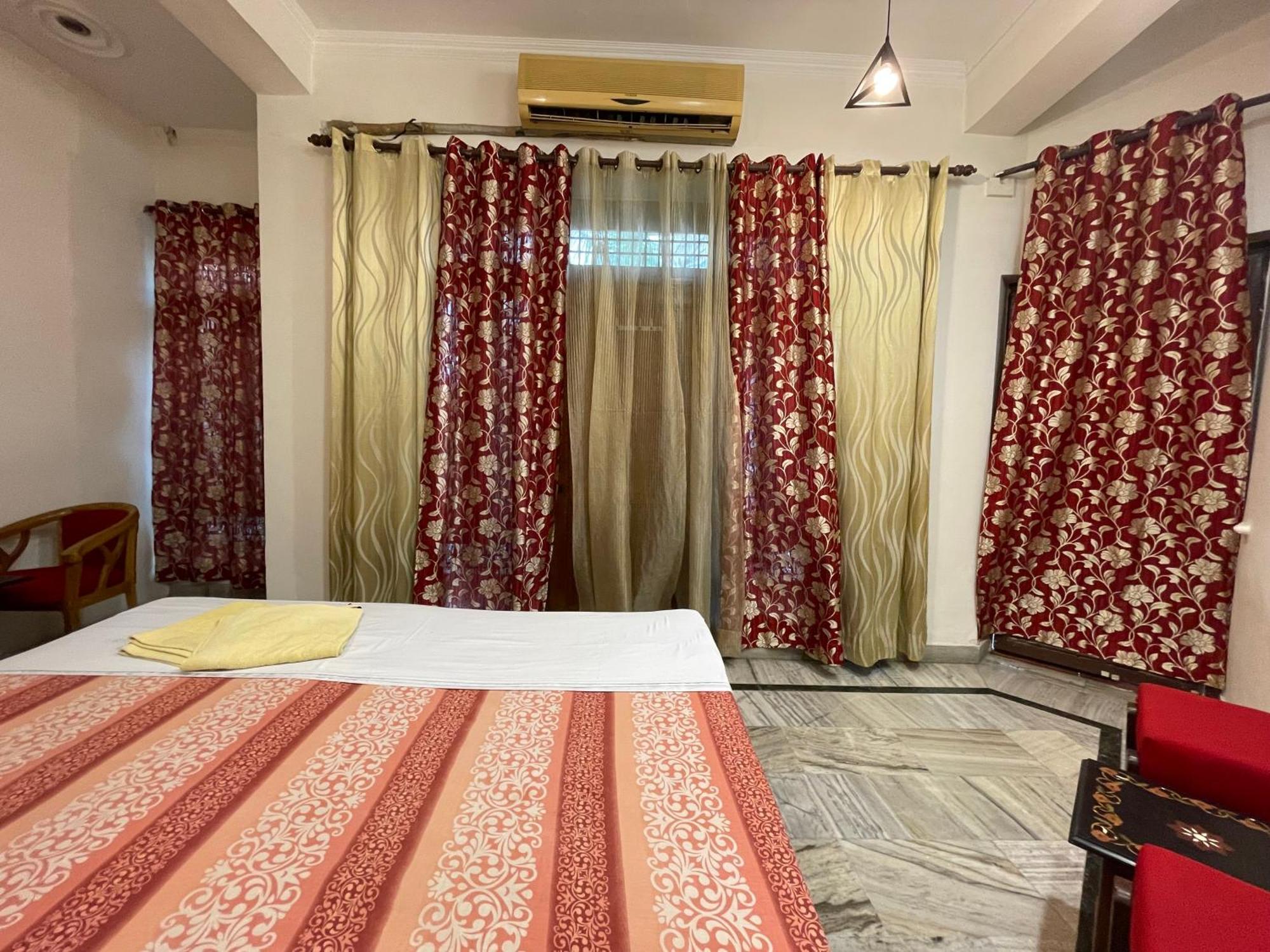 N Homestay Agra Tājganj Екстериор снимка